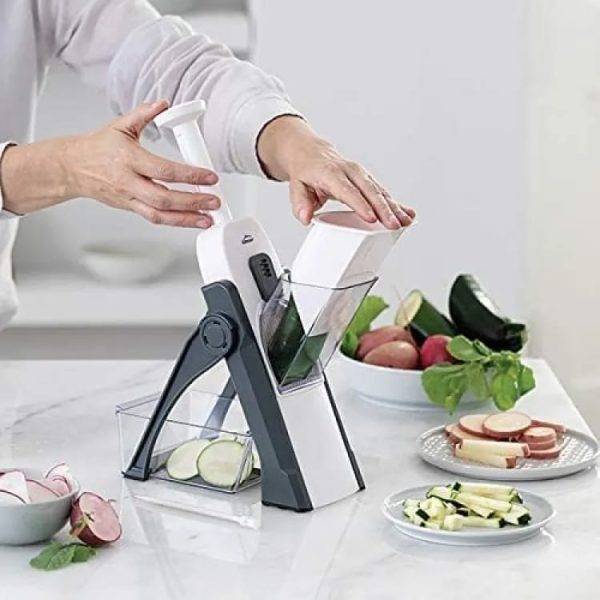 4 In 1 Vegetable Cutter Chopper